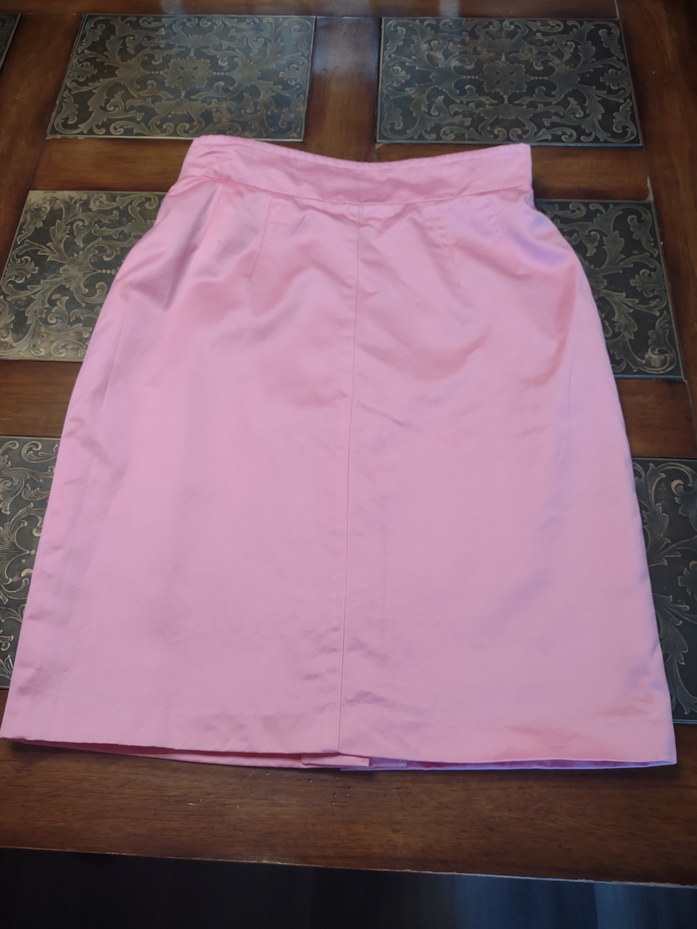 Escada Vintage Soft Pink High-Waist Pencil Skirt - Picture 2 of 12